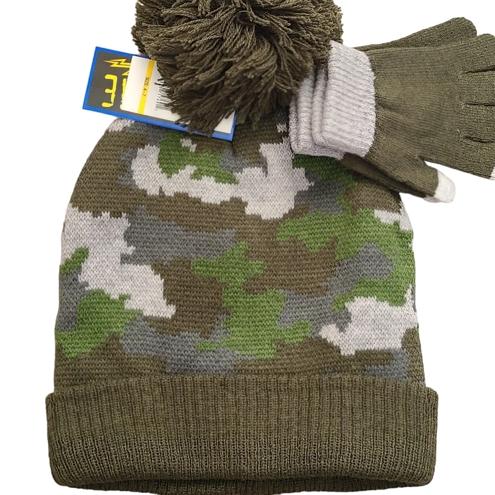 Xtreme New Kids Camo Forest Hat and Gloves Set Size 4 - 7